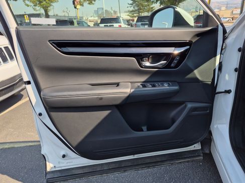 Used 2024 Honda CR-V EX-L image 14
