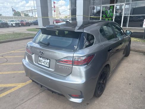 Used 2016 Lexus CT 200h w/ Special Edition FWD image 3