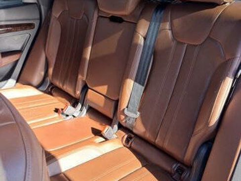 Used 2018 Audi Q5 2.0T Premium Plus w/ Premium Plus Package image 21