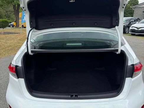 Used 2023 Toyota Corolla LE FWD image 7