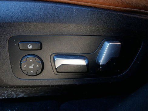 Used 2020 BMW X3 M40i w/ Executive Package image 17