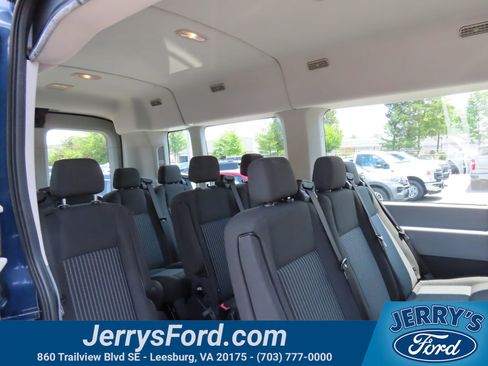 Used 2016 Ford Transit 350 XLT RWD image 26
