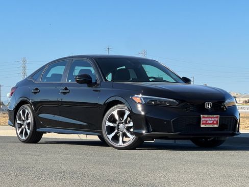 New 2025 Honda Civic Sport image 2