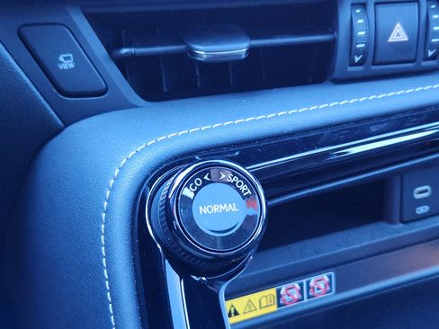 Certified 2025 Lexus NX 350h AWD w/ Premium Package image 29