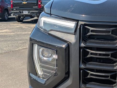 New 2026 GMC Canyon Elevation w/ Convenience Package image 10