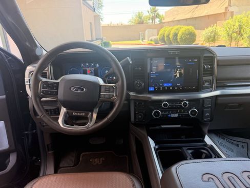 Used 2025 Ford F250 King Ranch AWD/4WD image 15