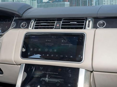 Used 2018 Land Rover Range Rover Supercharged AWD/4WD image 23