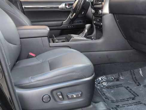 Used 2022 Lexus GX 460 Premium w/ Premium Plus Package image 30