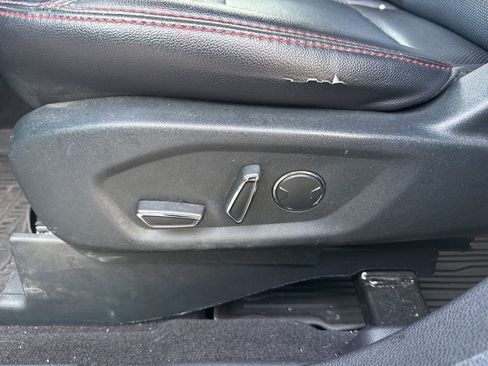 Certified 2018 Ford Explorer Sport image 8