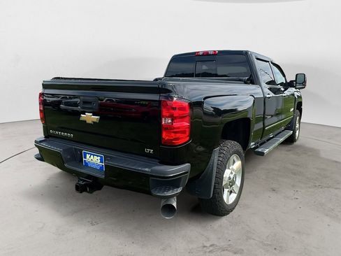 Used 2016 Chevrolet Silverado 2500 LTZ w/ Duramax Plus Package image 6