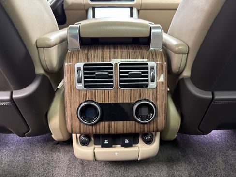 Used 2019 Land Rover Range Rover HSE image 33