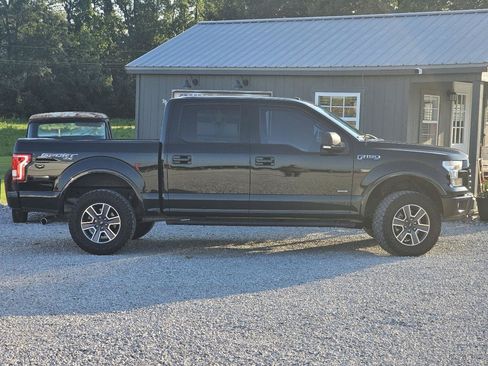 Used 2017 Ford F150 XLT w/ Equipment Group 302A Luxury AWD/4WD image 14