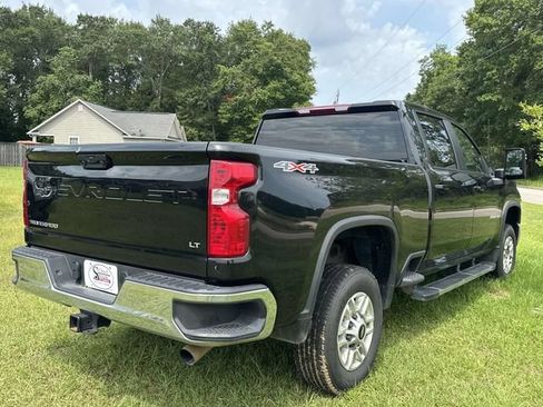 Used 2025 Chevrolet Silverado 2500 LT w/ Convenience Package AWD/4WD image 17