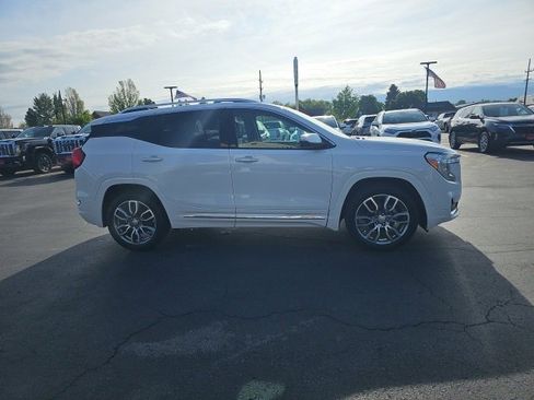Used 2022 GMC Terrain Denali image 66