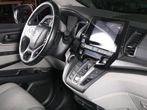 Used 2019 Honda Odyssey EX-L image 39