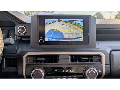 Used 2024 Toyota Tacoma SR image 22