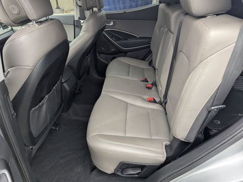 Used 2017 Hyundai Santa Fe Sport image 8