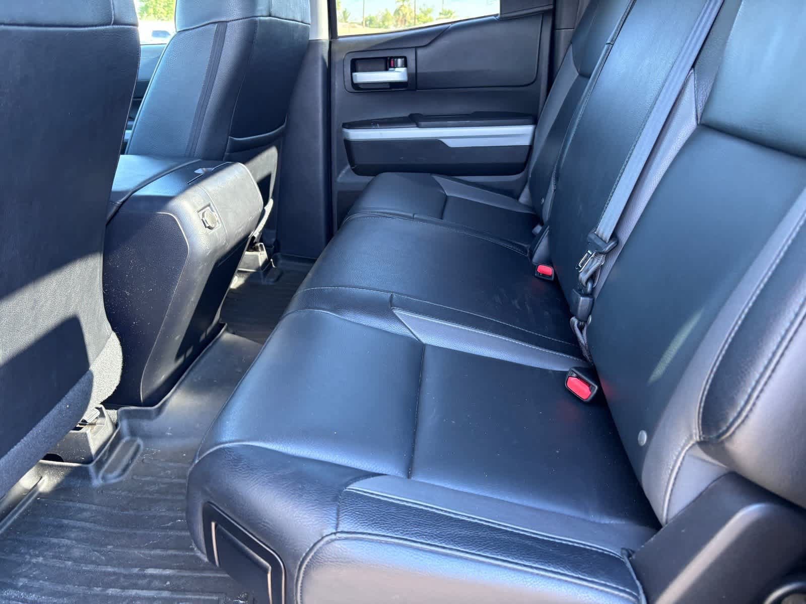 Used 2021 Toyota Tundra Limited w/ Limited Premium Package AWD/4WD image 14
