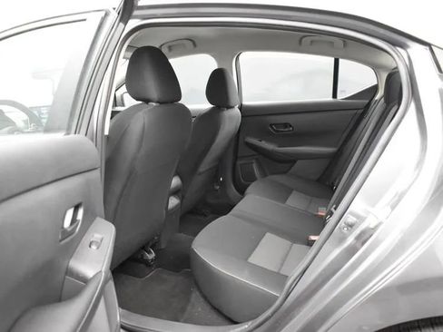 Used 2025 Nissan Sentra SV image 15