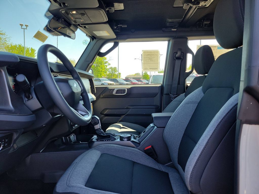 New 2026 Ford Bronco 4-Door w/ Sasquatch Package AWD/4WD image 18