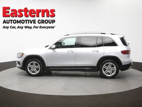 Used 2022 Mercedes-Benz GLB 250 4MATIC w/ Premium Package Lite image 60
