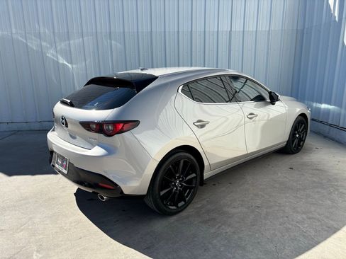 Used 2023 MAZDA MAZDA3 s image 7