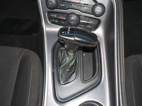 Used 2020 Dodge Challenger R/T RWD image 18