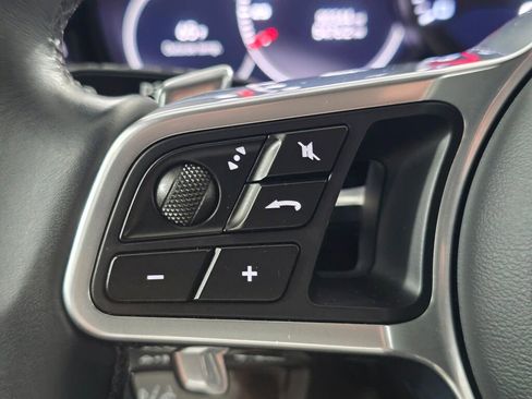Certified 2023 Porsche Cayenne Platinum Edition AWD/4WD image 45