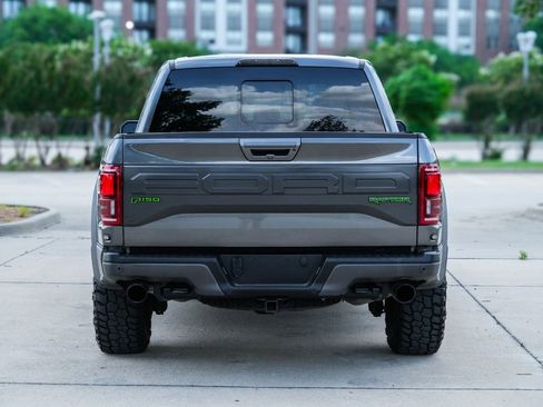 Used 2017 Ford F150 Raptor w/ Equipment Group 802A Luxury AWD/4WD image 18