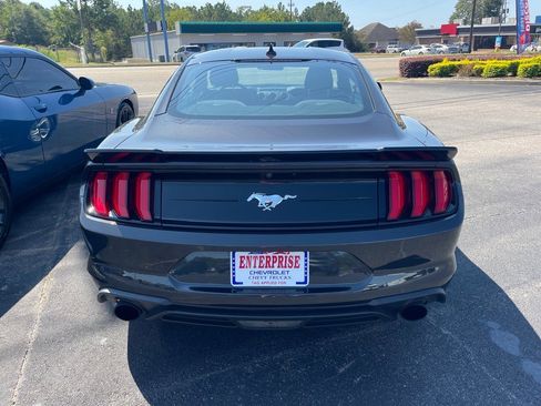 Used 2023 Ford Mustang Coupe image 13