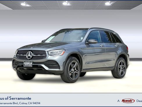 Used 2022 Mercedes-Benz GLC 300 image 1
