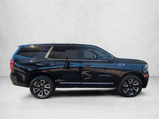 Used 2021 GMC Yukon Denali w/ Denali Premium Package AWD/4WD video 4
