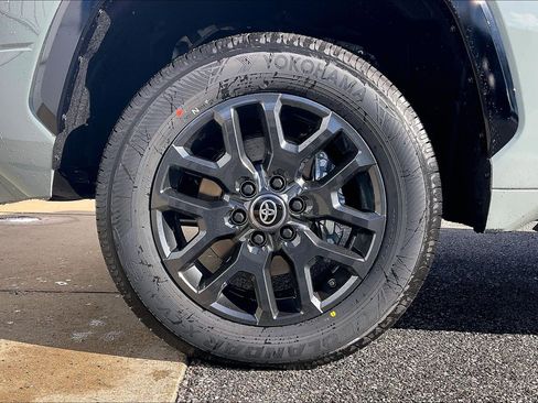 New 2026 Toyota Tundra Platinum image 15