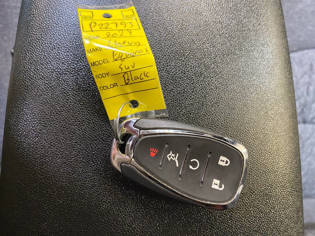 Used 2024 Chevrolet Equinox LT AWD/4WD image 46