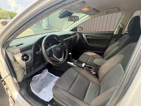 Used 2019 Toyota Corolla LE FWD image 9