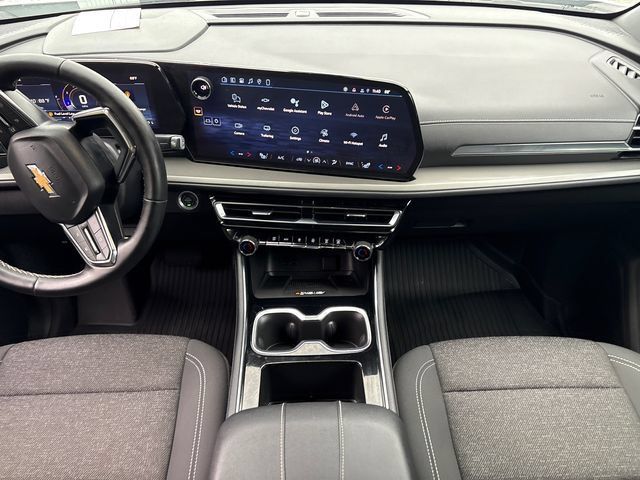 Certified 2026 Chevrolet Traverse LT w/ LPO, Floor Liner Package AWD/4WD image 21