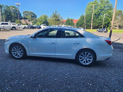 Used 2014 Chevrolet Malibu LT image 6