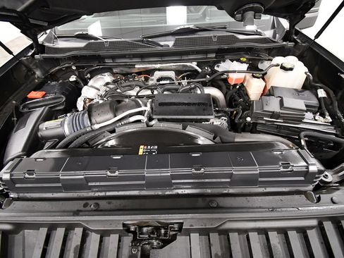Used 2024 Chevrolet Silverado 2500 LTZ w/ LTZ Plus Package AWD/4WD image 12