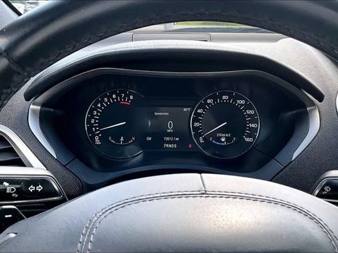 Used 2017 Lincoln MKZ Reserve w/ Luxury Package FWD image 13