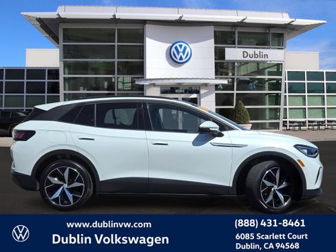 Used 2023 Volkswagen ID.4 Pro S RWD image 3