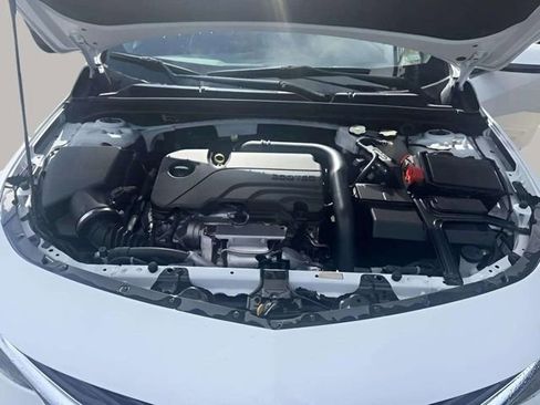 Used 2024 Chevrolet Malibu LT image 17