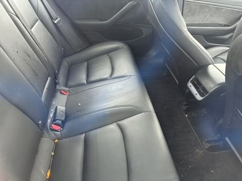 Used 2018 Tesla Model 3 Long Range image 8