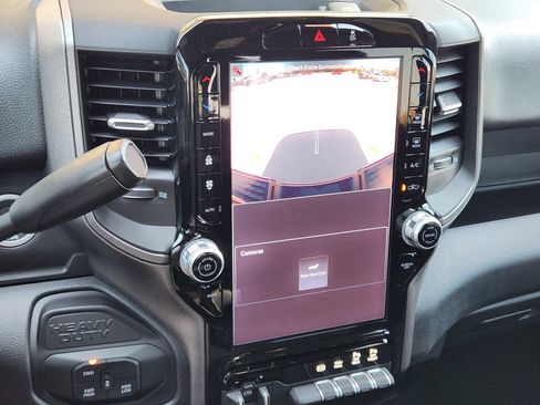 New 2026 RAM 2500 Tradesman AWD/4WD image 17