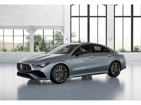 New 2025 Mercedes-Benz CLA 35 AMG 4MATIC image 37