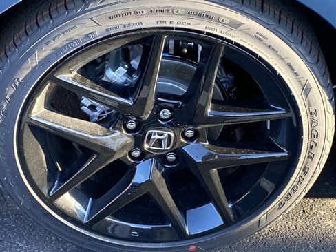 New 2026 Honda Civic Sport image 5