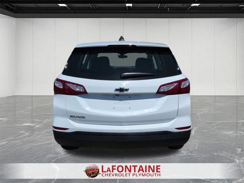 Certified 2021 Chevrolet Equinox LS image 7