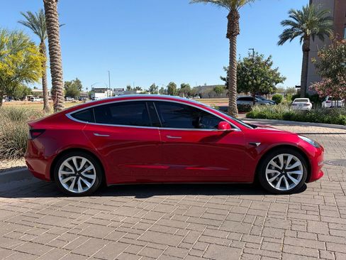Used 2018 Tesla Model 3 Long Range image 2
