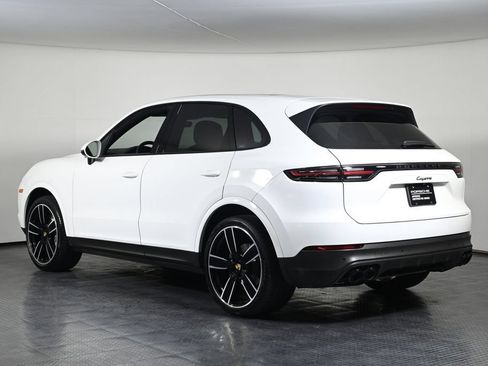 Certified 2023 Porsche Cayenne AWD/4WD image 6