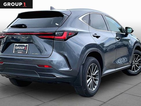 Used 2025 Lexus NX 250 FWD w/ Accessory Package (2T) image 11