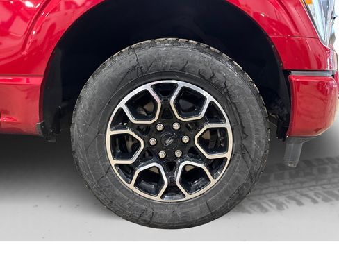 Used 2022 Ford F150 XLT w/ Equipment Group 302A High image 54